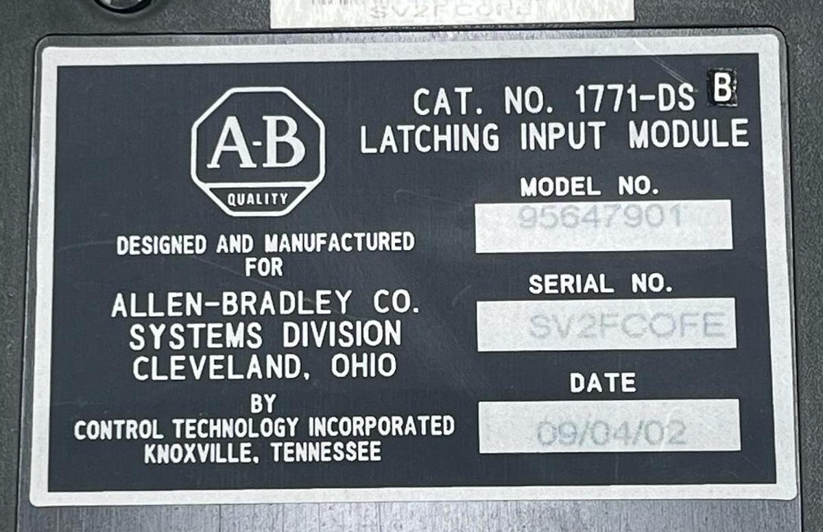Used Allen-Bradley 1771-DS Series B Latching Input Module with 1771-WF Wiring Arm