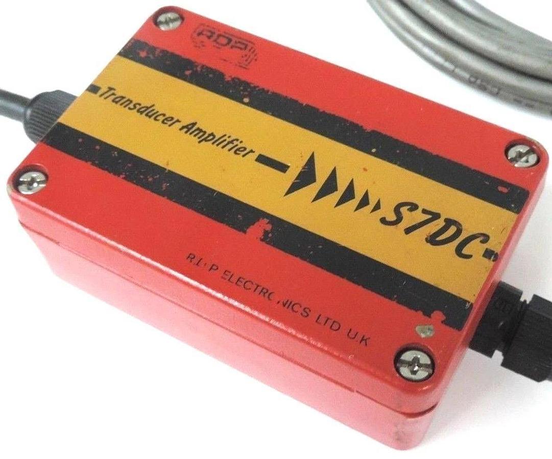 Used RDP ELECTRONICS S7DC TRANSDUCER AMPLIFIER 10-36VDC, W/ CABLES