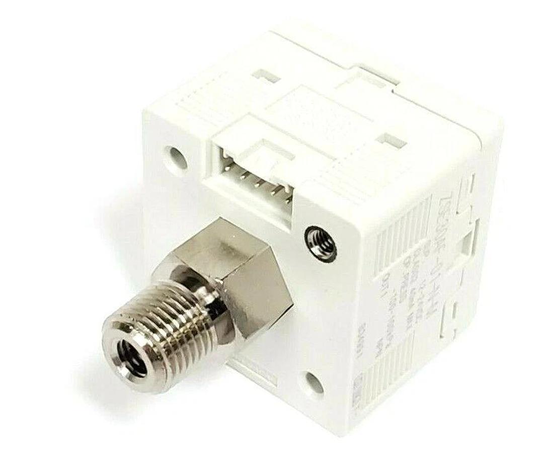 Used NIB SMC ZSE30AF-01-N-MLB PRESSURE SWITCH ZSE30AF01NMLB