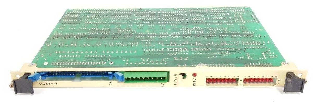 Used ABB / STROMBERG DO86-16 OUTPUT MODULE 57275758 5760852-8E D086-16