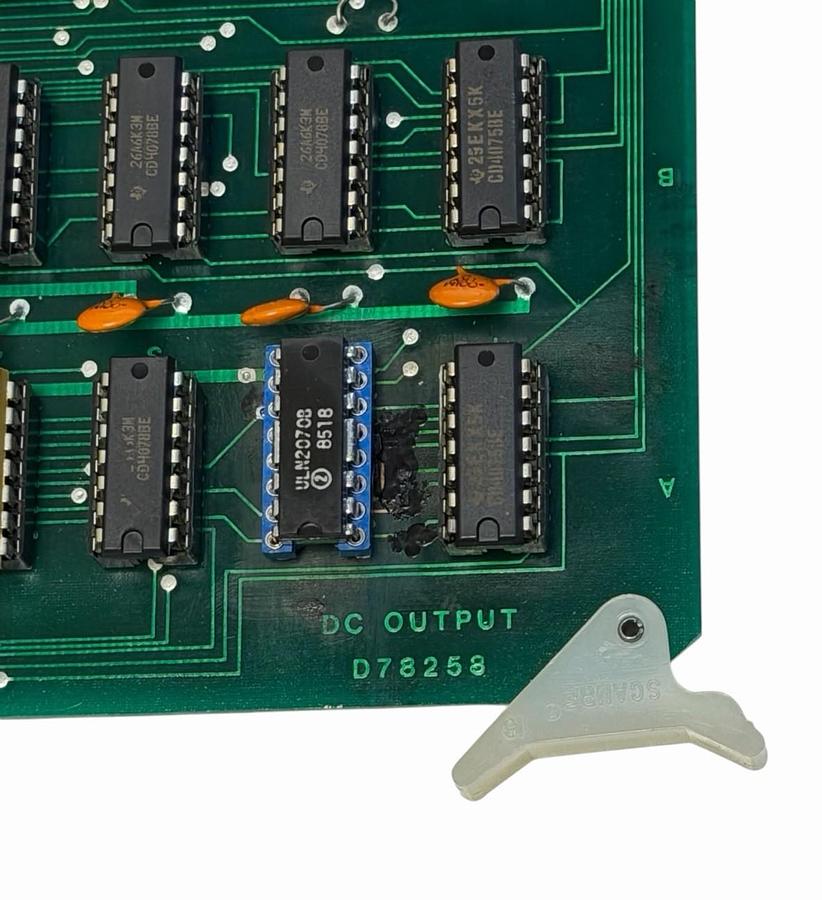 Used WARD D78258 OUTPUT BOARD