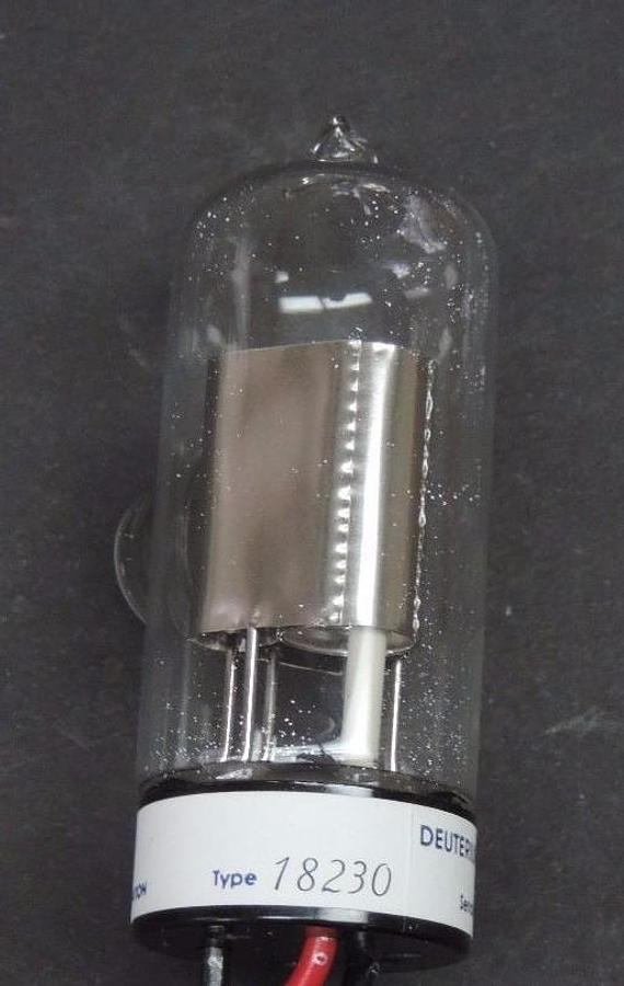 Used NIB IST TYPE 18230 DEUTERIUM LAMP MODEL 120-LC 3.21UA, 98-30P