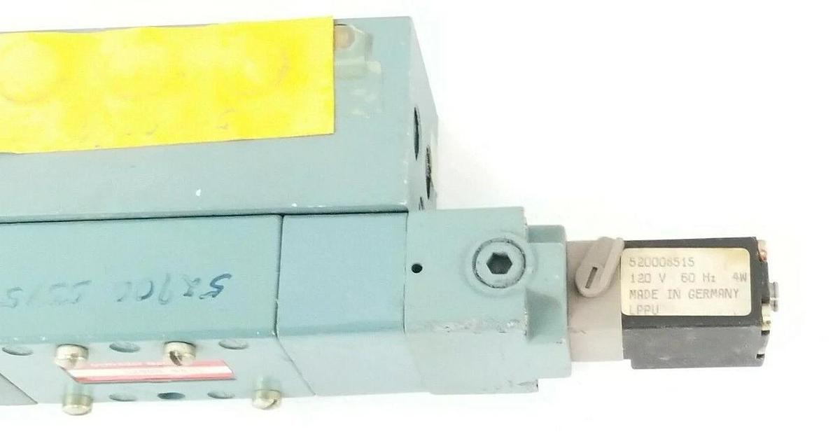 Used SCHRADER BELLOWS 52900-5515 VALVE 529005515, 520008515, 120V 60HZ, 4W