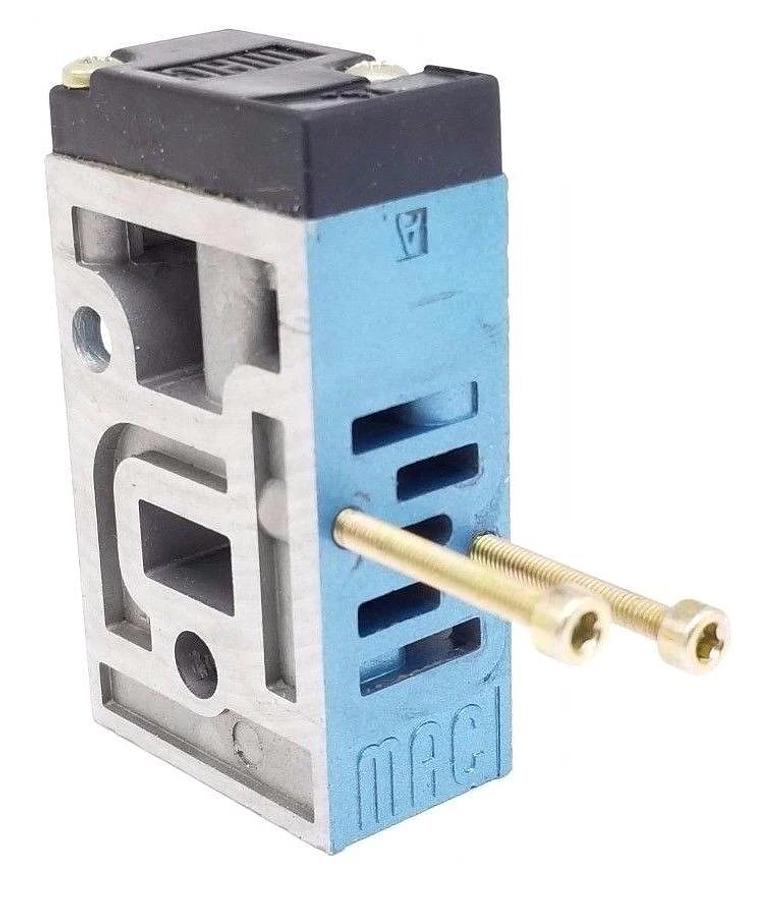 NEW MAC VALVE MANIFOLD WITH HARDWARE