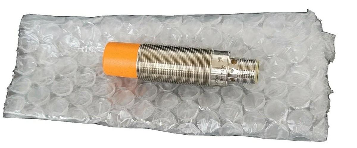 Used IFM EFECTOR OG5125 PROXMITY SENSOR OGP-HPKG/US/90°-OG5125, 10...30VDC
