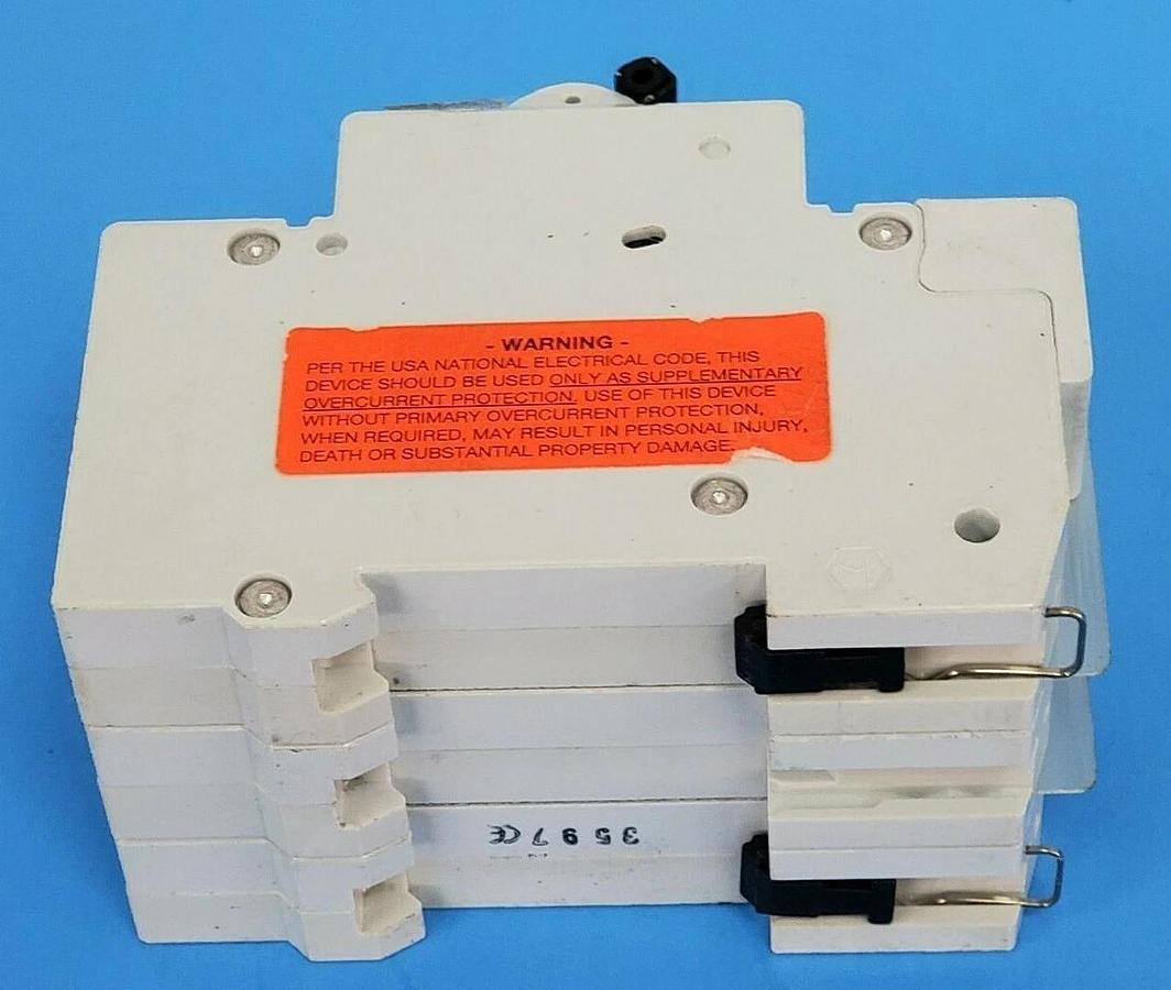 Used GENERAL ELECTRIC V07320 CIRCUIT BREAKER V-LINE 20AMP 3P 277/480V C-CURVE C20