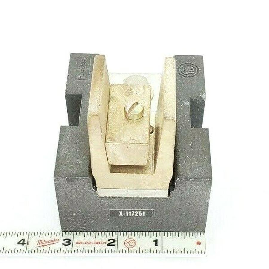 Used NEW ALLEN BRADLEY F-15235 FUSE BLOCK X-117251