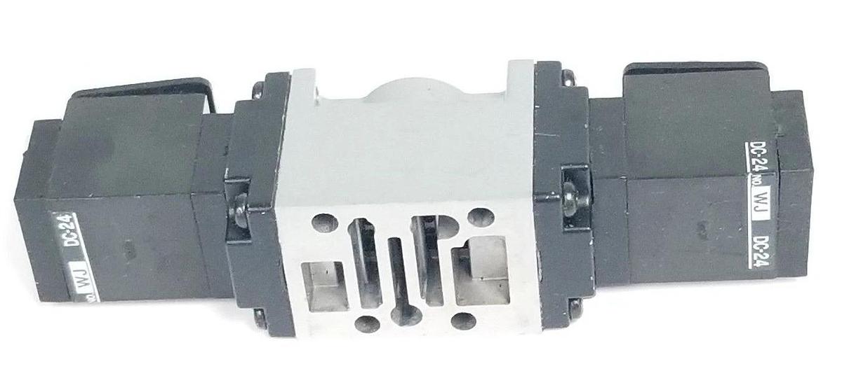 Used KURODA PMD2406DP SOLENOID VALVE DC24V