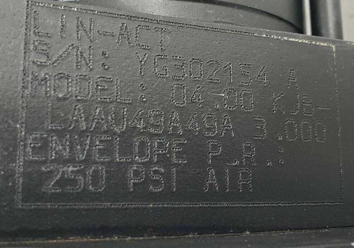 Used LIN-ACT 04.00 KJBLAAU49A49A 3.000 SERIES LAA PNEUMATIC CYLINDER, 4" X 3", 250PSI