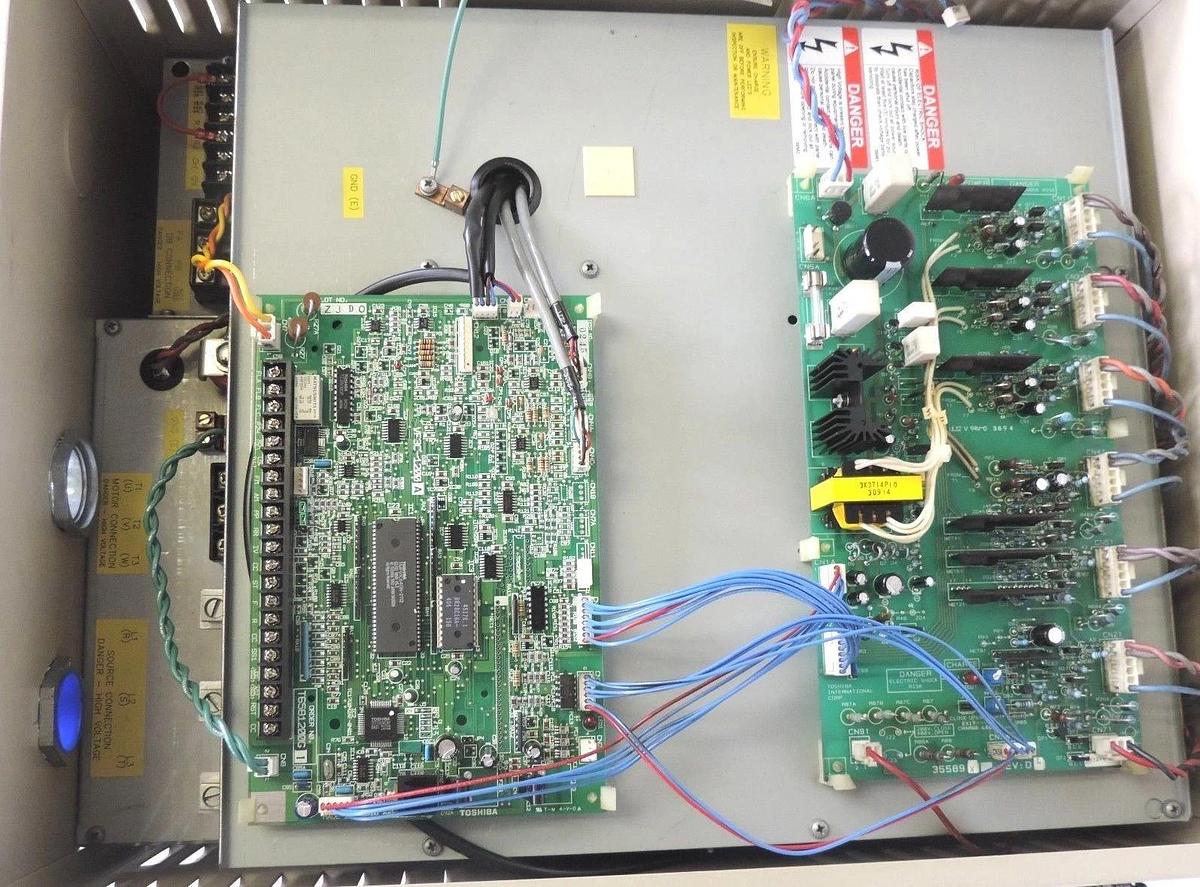 Refurbished TOSHIBA VT130G2-4330 TOSVERT-130G2+ TRANSISTOR INVERTER 30HP 45A PROF. REPAIRED