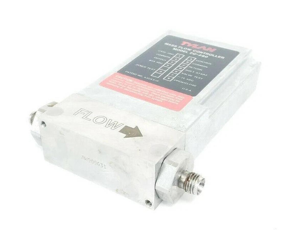 Used TYLAN FC-280AV MASS FLOW CONTROLLER MODEL FC-280, FC-280-AV 20 SLPM N2