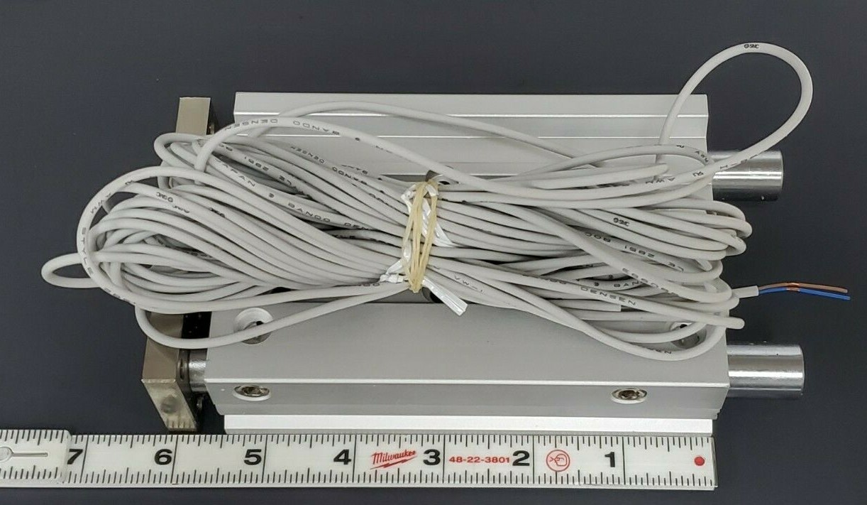Used NEW SMC MGPM25-100Z-M9BWVZ COMPACT GUIDE CYLINDER MAX. 1.0MPa