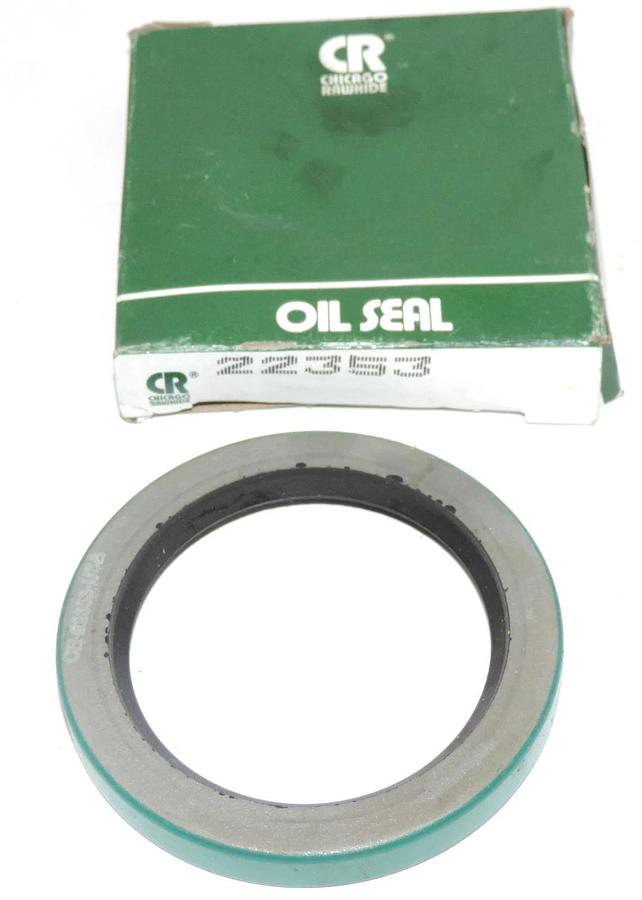 Used NIB CHICAGO RAWHIDE 22352 OIL SEAL
