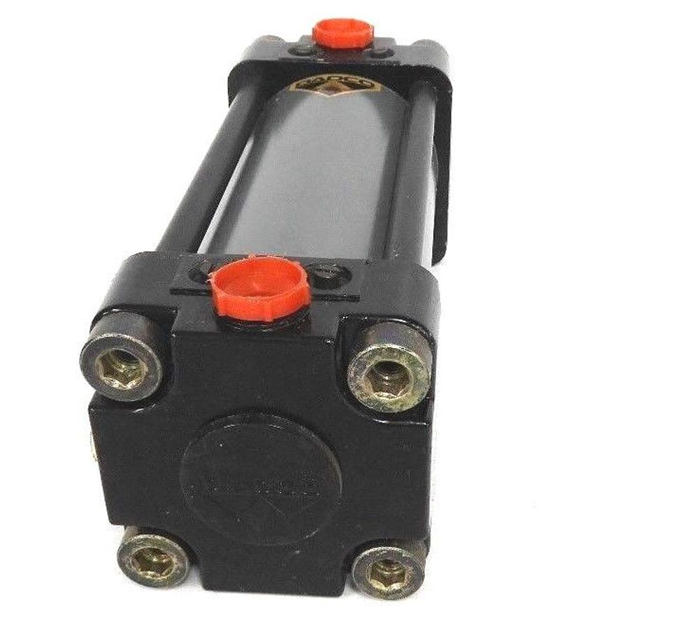 Used NEW DADCO HP-F-80-125-P-1-TO PNEUMATIC CYLINDER 0246-MVRX