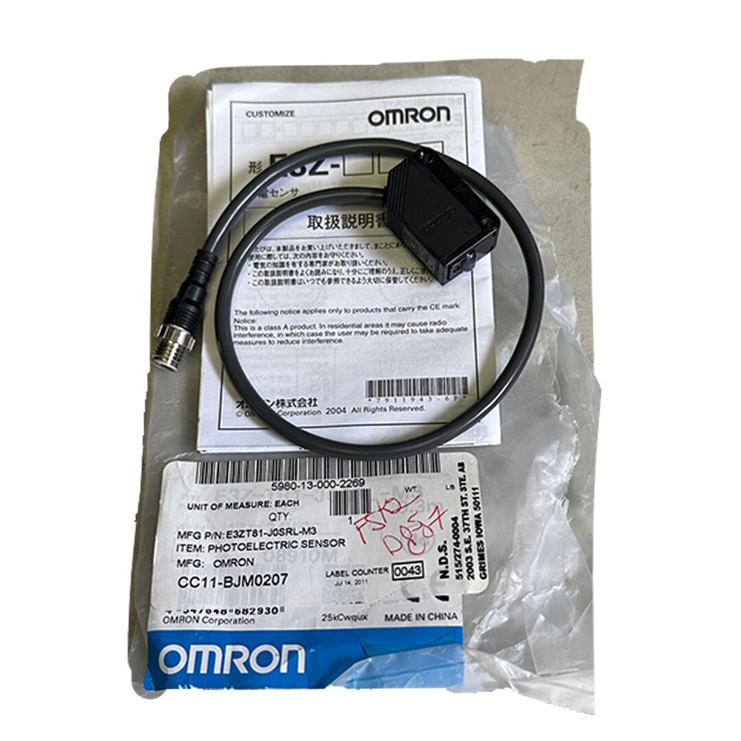 Used NEW OMRON E3Z-T81-JOSRL-M3 / E3ZT81JOSRLM3 PHOTOELECTRIC SENSOR 12-24VDC .3M