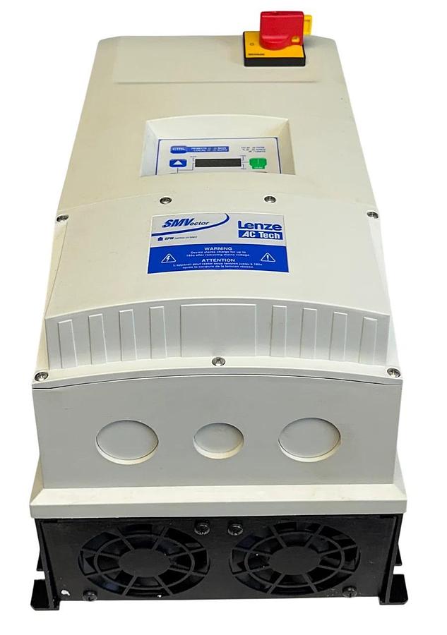 LENZE AC TECH 13437827 / ESV153N04TMD SMVector DRIVE 15kW/20HP 400/480V 3PH NSMP