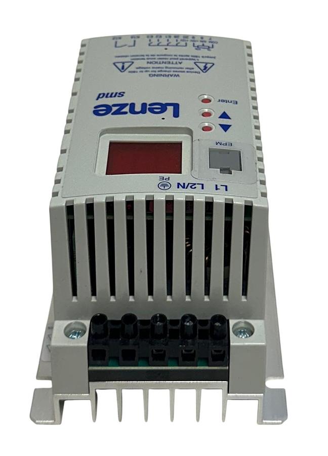 Used LENZE AC TECH ESMD751X2SFA / 13452276 SMD INVERTER DRIVE 0.75kW/1.0HP NSMP *READ