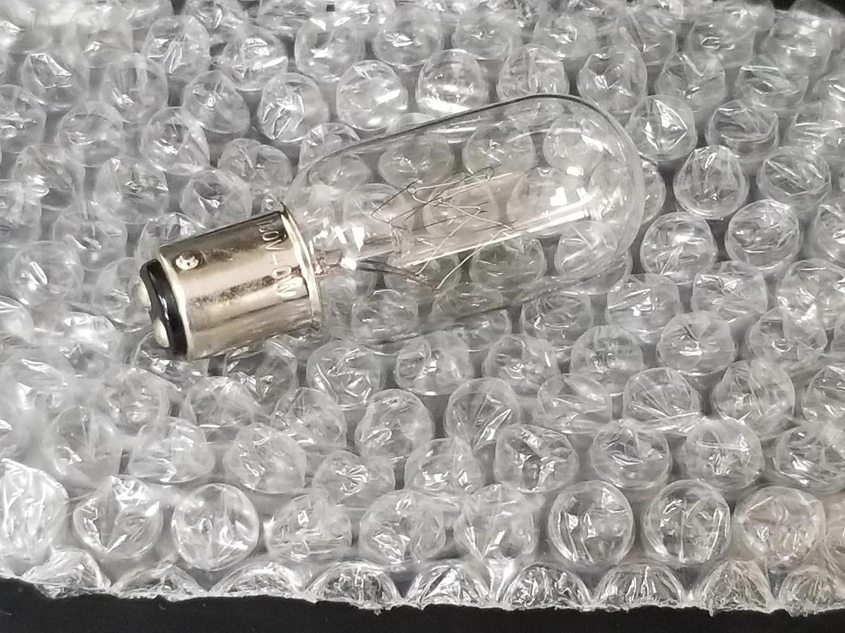 Used LOT OF 4 NIB EDWARDS P-041695-0108 40W BULBS P0416950108