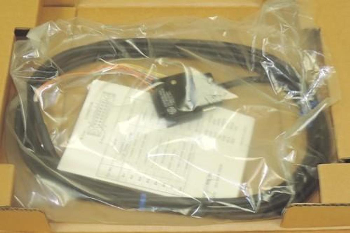 NIB GE FANUC SERIES ONE IC610CBL106A I/O INTERFACE CABLE (16P) SERIAL NO IB
