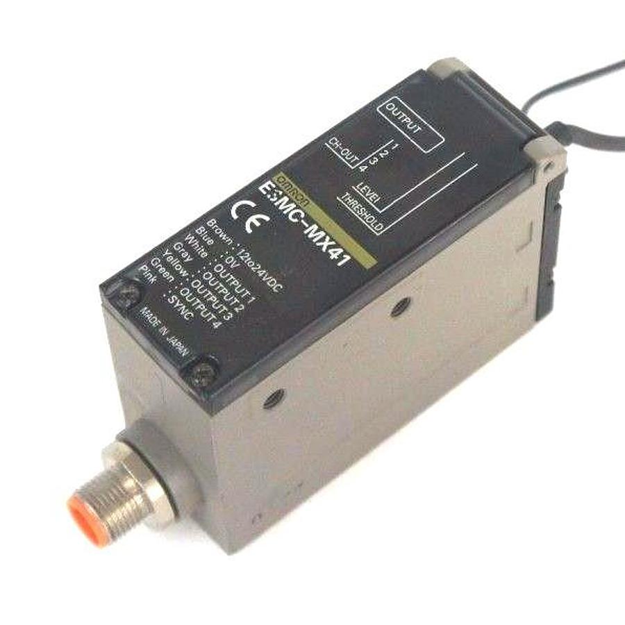 Used OMRON E3MC-MX41 FIBER OPTIC COLOR SENSOR RGB 12-24VDC, E3MCMX41