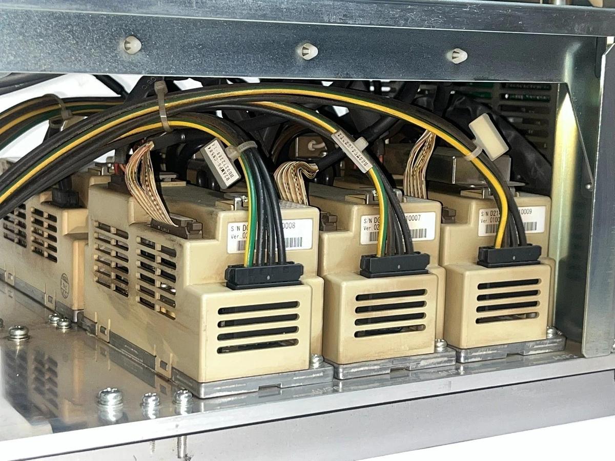 Used Yaskawa DX100 Servo Drive Stack SRDA-SDA06A01A-E SRDA-MH6 Converter Assembly