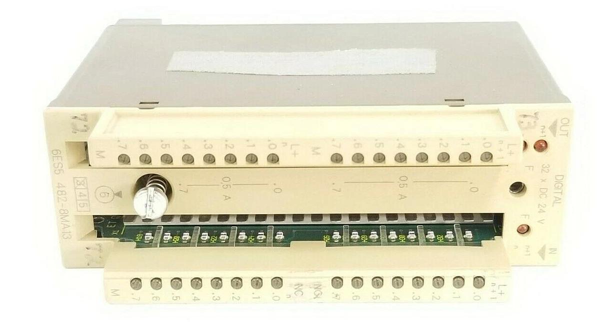 Used SIEMENS 6ES5 482-8MA13 SIMATIC S5 DIGITAL I/O MODULE, 24VDC, 6ES54828MA13