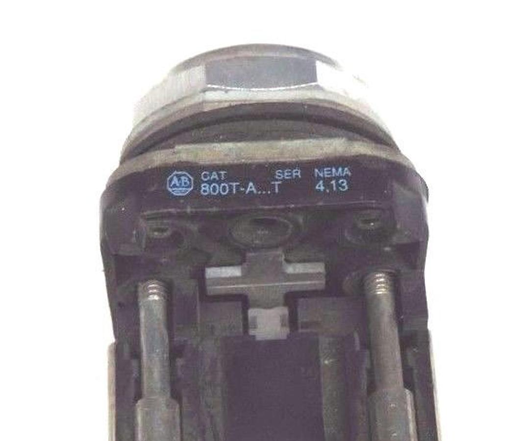 Used ALLEN BRADLEY 800T-A PUSHBUTTON 800TA SER. T W/ 800T-XA SER. D CONTACT BLOCK
