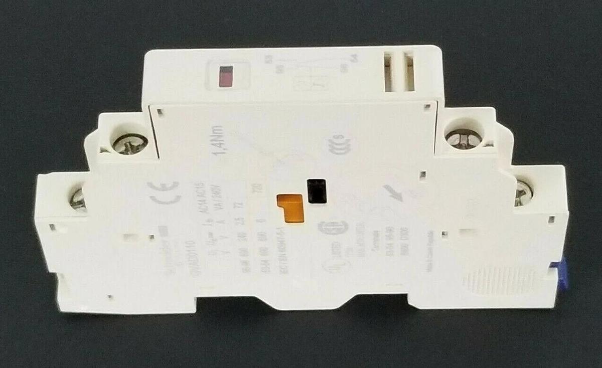 Used SCHNEIDER ELECTRIC GVAD0110 SIGNALING CONTACT 575VAC