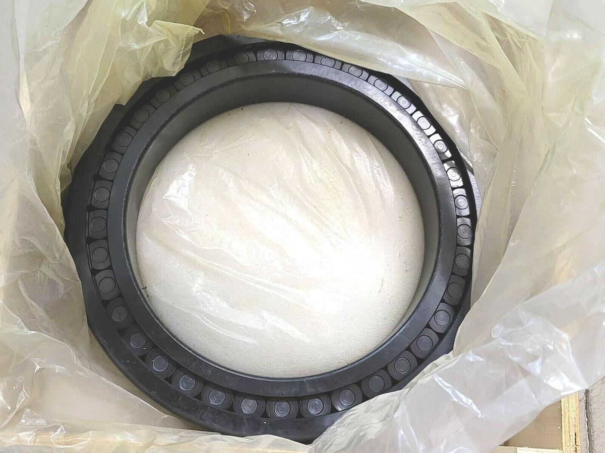 NEW FAG FAG F-555087.01.NF#NF CYLINDRICAL ROLLER BEARING F-555087.01.NF