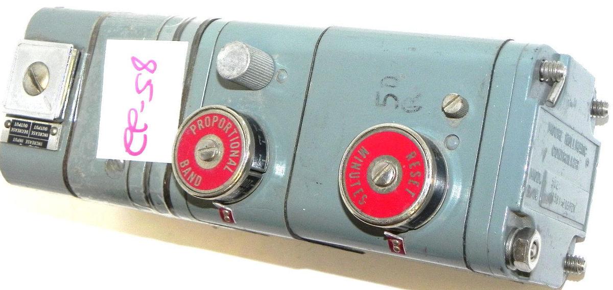 Used MOORE NULLMATIC CONTROLLER 502, 11581-20S6ZK