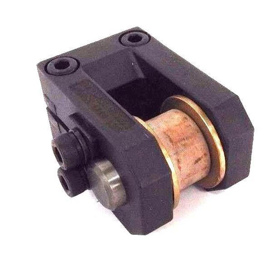 Used DYNAMIC DESIGN 1770 LBS E+E ENG. E-4712 CLEVIS