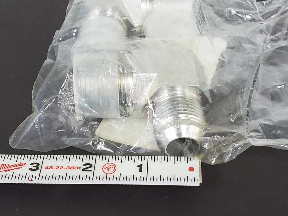 Used LOT OF 2 NEW EATON 2024-16-12S ADAPTERS 4VRD9