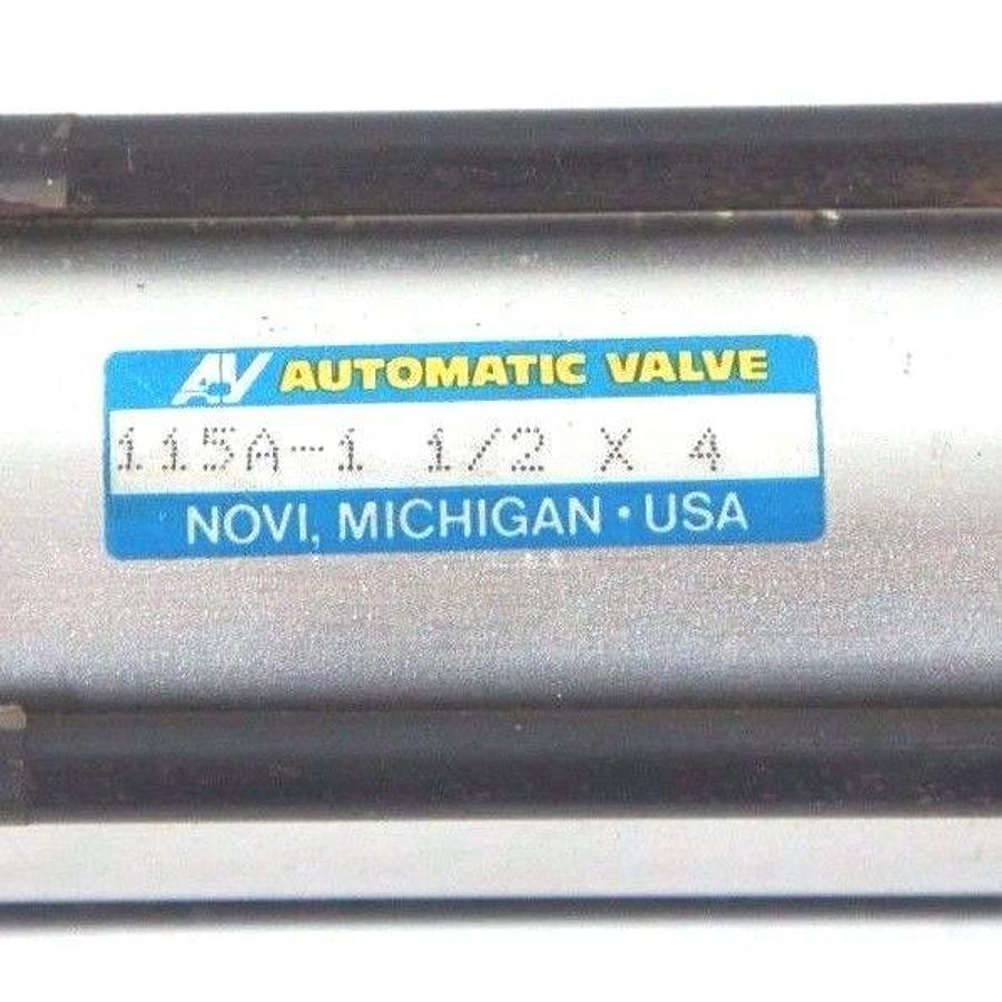 Used AUTOMATIC VALVE 115A-1 1/2 X 4 CYLINDER 115A1124
