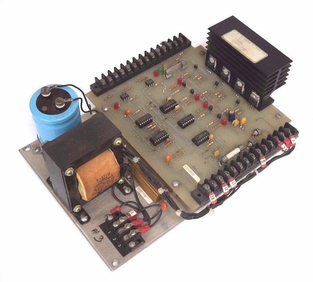 Used GOODMAN 040-091-B MODULE CB03-A W/ 020-008 BOARD & F-271U TRANSFORMER