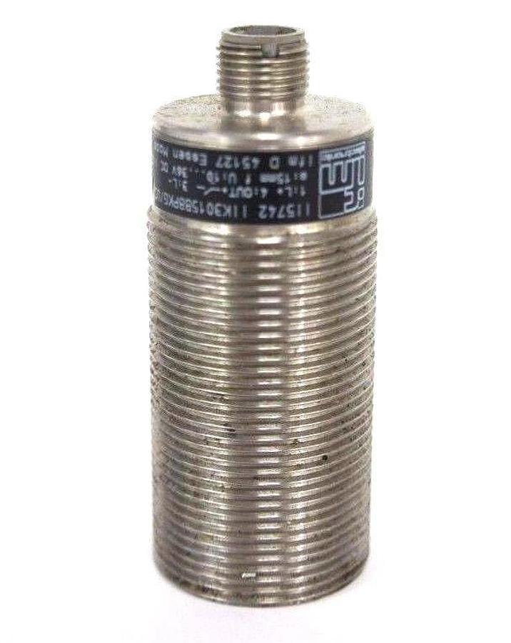 Used LOT OF 2 IFM EFECTOR II5742 PROXIMITY SENSORS IIK3015BBPKG/US