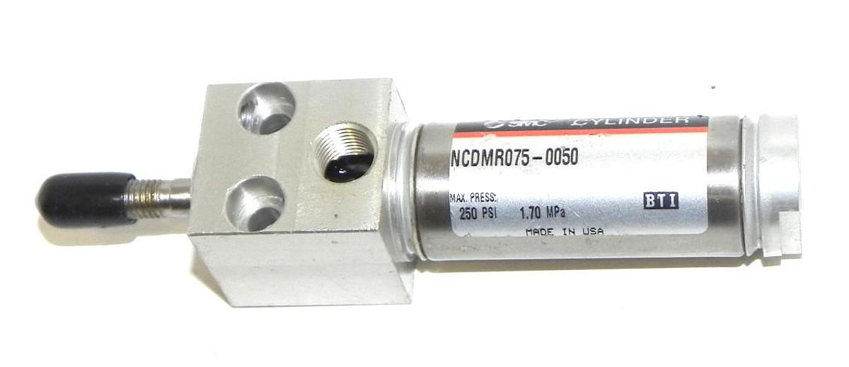 NEW SMC NCDMR075-0050 AIR CYLINDER NCDMR0750050 250PSI, 1.70 MPa