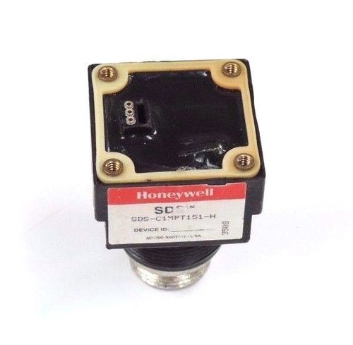 Used HONEYWELL SDS-C1MPT151-H PHOTOELECTRIC SWITCH SDSC1MPT151H