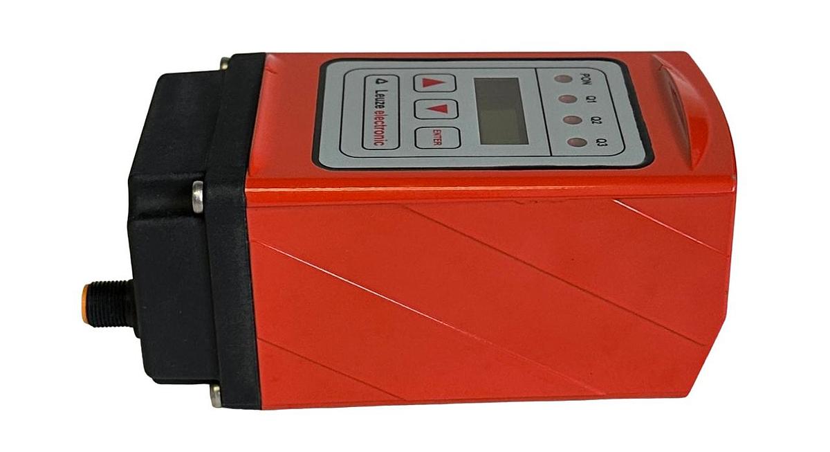 Used NEW LEUZE ELECTRONIC ODSL 30/D485.01-30M-S12 / 50101955 OPTICAL DISTANCE SENSOR
