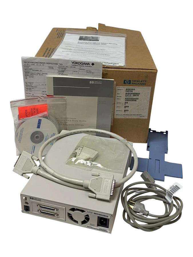 HP C4310A External CD-ROM 12X Desktop Drive Vintage SCSI C4310-60016 Bundle