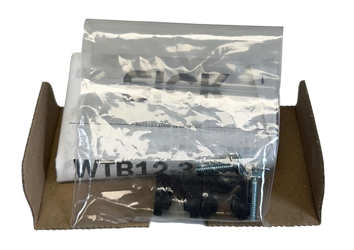 Used NEW SICK WTB12-3P2411 / 1041422 PHOTOELECTRIC PROXIMITY SENSOR 10-30VDC NSMP