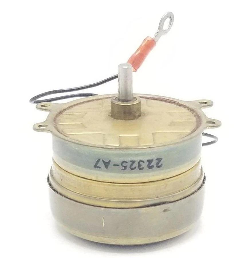 Used SYNCHRON 63X STEPPER MOTOR 110V, 60CY, 4W, 54RPM, 22325-A7, 30558R-29-46-5 6-70