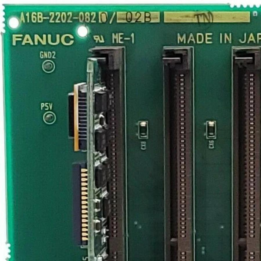 Used FANUC A16B-2202-0820/02B AUXILIARY AXIS CONTROL PC BOARD W/ A20B-2902-0070/04B