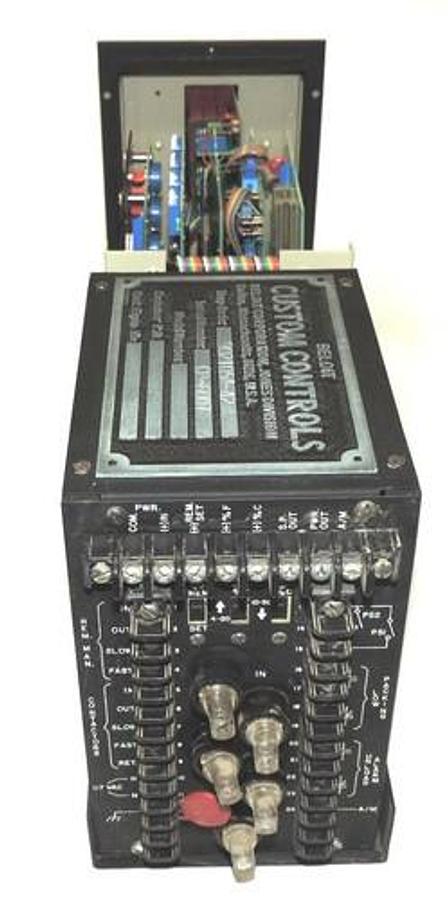 Used BELOIT CUSTOM CONTROLS 42400984-G1 PROCESS CONTROLLER 42400984G1