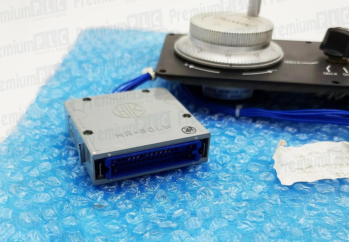 Used MAKINO EXMTC005 MANUAL PULSE GENERATOR NIDEC NEMICON OLM-01-2AZ9-17