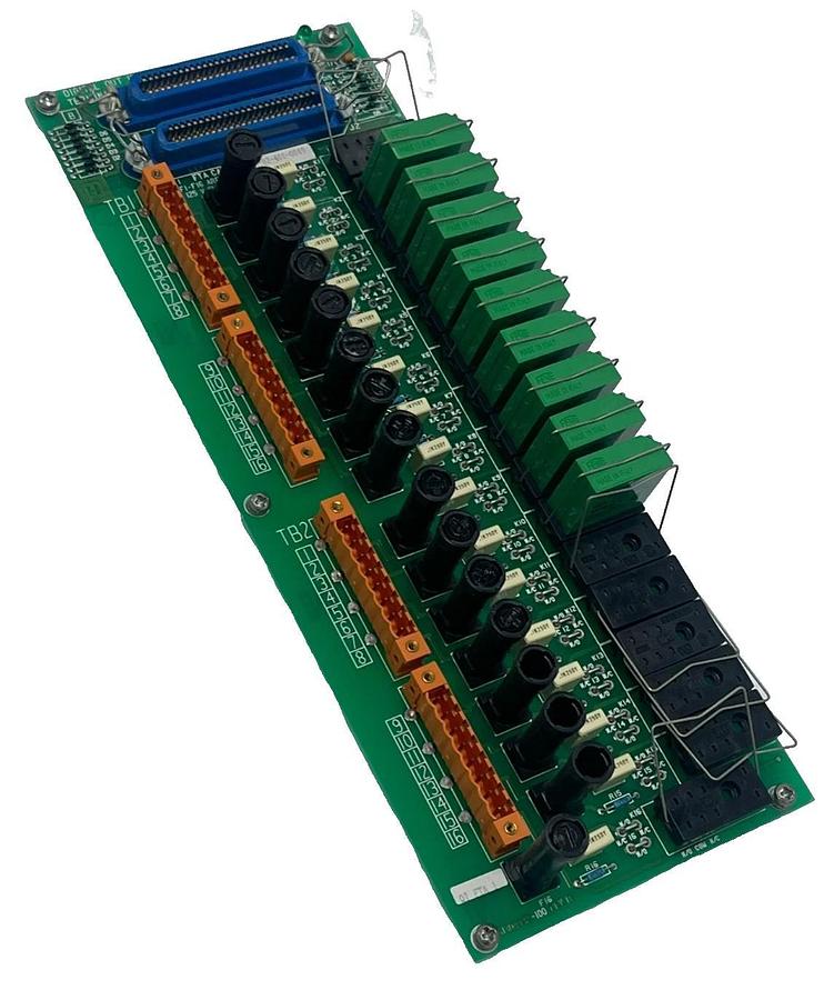 Used HONEYWELL 51304443-100 Relay Output Board w/ (9) 51190528-100 Relays TDC 3000
