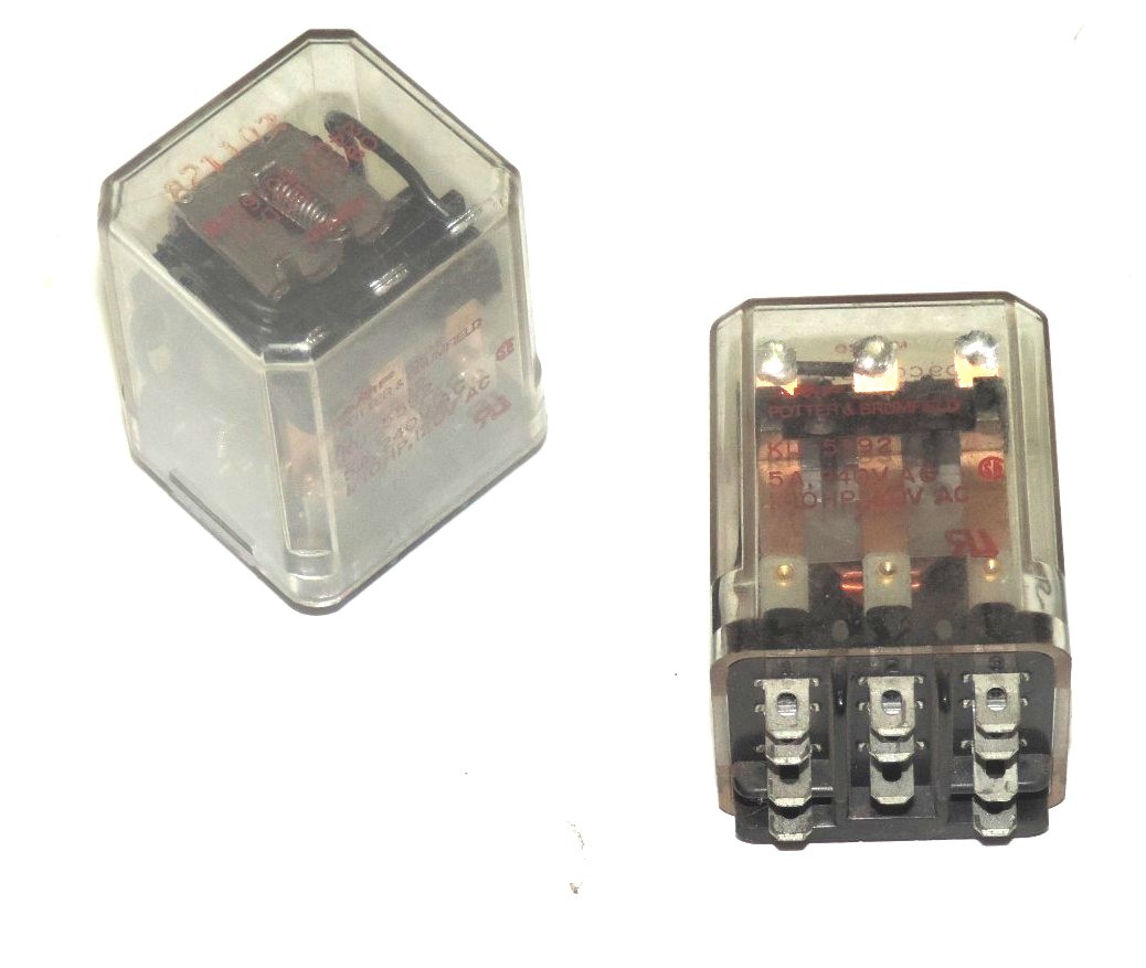 Used LOT OF 2 POTTER & BRUMFIELD KU-5592 RELAYS 5AMP, 50/60HZ 09C01DDD71