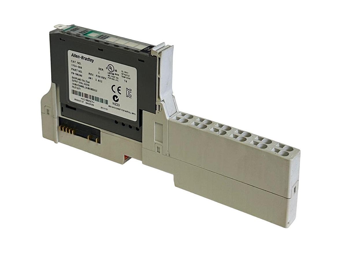 Used ALLEN BRADLEY 1734-OB8 /C Point I/O 8-PT OUTPUT MODULE W/ 1734-TOP3S /A BASE