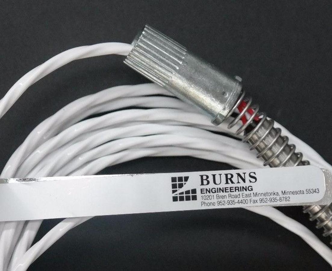 Used NEW BURNS 200K05ANN130/LY180C10/SD02 SENSOR, TEMPERATURE (-200) - 500 # C, 0.05%