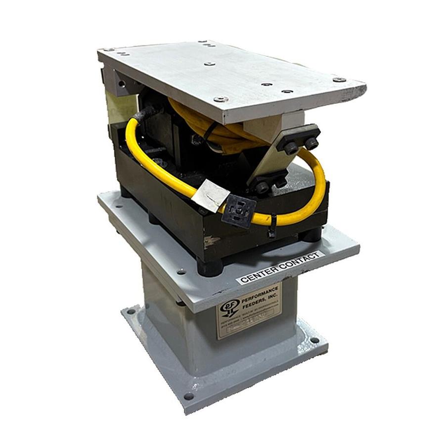 Used PERFORMANCE FEEDERS INC P-214236 / P214236 VIBRATORY FEEDER