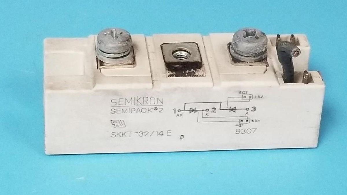 Used SEMIKRON SKKT-132/14E THYRISTOR MODULE SKKT13214E